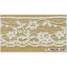 Fita de Renda 26 - cru. Disponível também em branco.